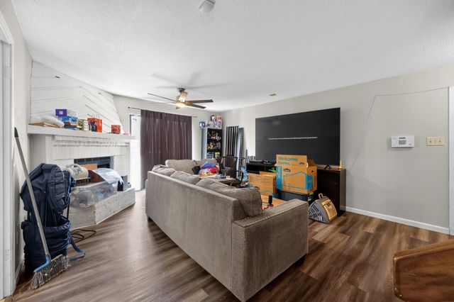 2632 Piedras, Irving, TX 75038