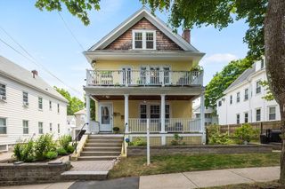 46 Hall Ave 2, Watertown, MA 02472