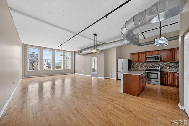 1501 Locust Street 408, St Louis, MO 63103