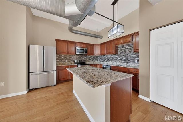 1501 Locust Street 408, St Louis, MO 63103