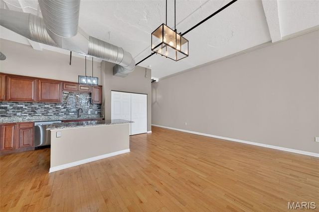 1501 Locust Street 408, St Louis, MO 63103