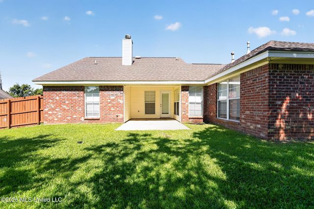 638 Oak Ridge Way, Pearl, MS 39208