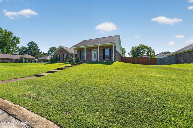 638 Oak Ridge Way, Pearl, MS 39208