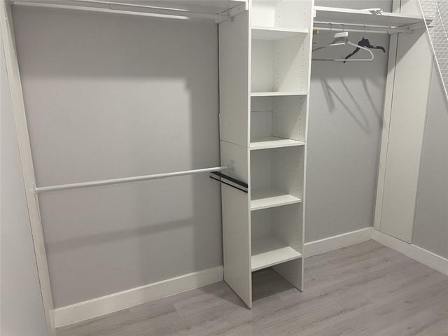 1721 Whitehall Dr 404, Davie, FL 33324