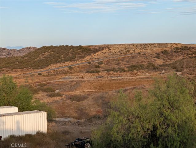 16690 Harris, Perris, CA 92570
