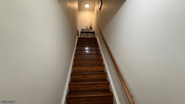 70 Farm Rd, Hillsborough Twp., NJ 08844