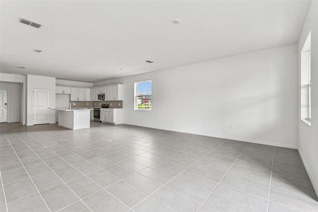 9122 OPTIMIST WAY, Palmetto, FL 34221