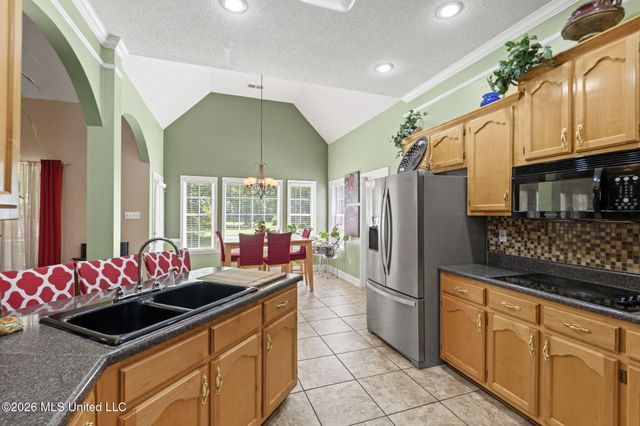 8925 Youngblood Road, Olive Branch, MS 38654