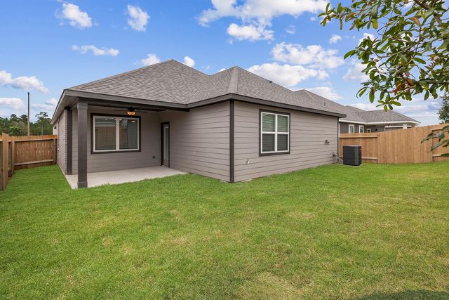 21520 Bluebonnet Bay Drive, Magnolia, TX 77354