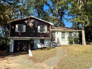 648 CORT CIRCLE NE, Birmingham, AL 35215