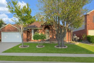 7503 Amsterdam Lane, Arlington, TX 76002