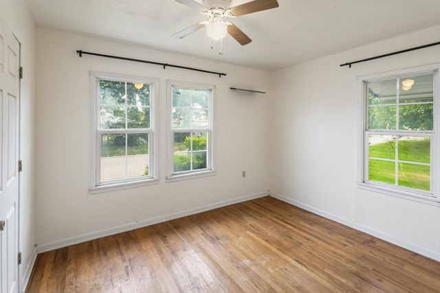 1141 W Mcneill Street, Stephenville, TX 76401