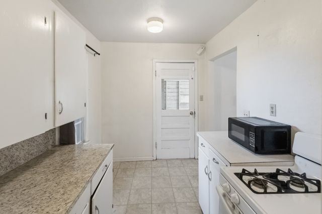 1141 W Mcneill Street, Stephenville, TX 76401