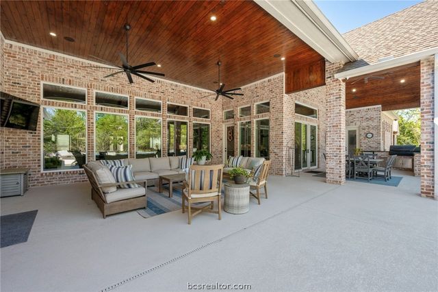 3743 Chaco Canyon Drive, College Station, TX 77845