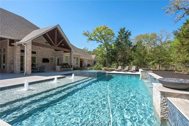 3743 Chaco Canyon Drive, College Station, TX 77845