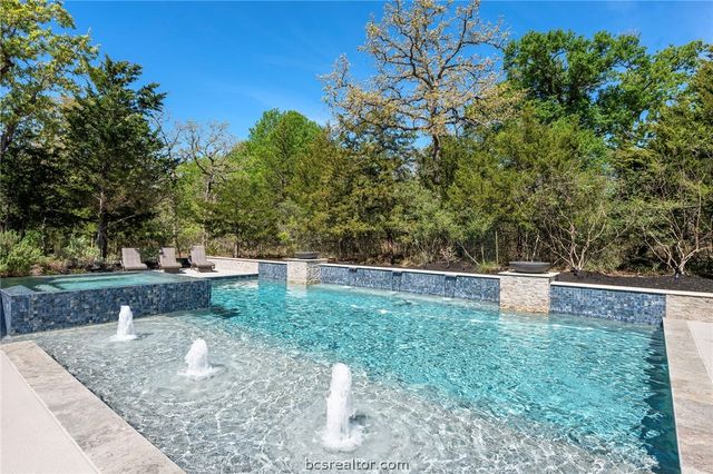 3743 Chaco Canyon Drive, College Station, TX 77845