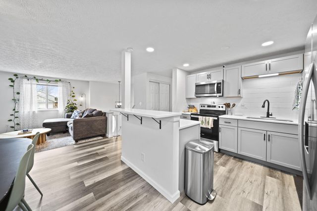 2310 Tempest Drive, Columbus, OH 43232