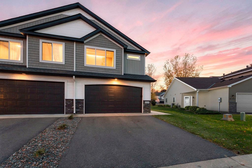 2119 Cleveland Lane S, Cambridge, MN 55008 — photo 2