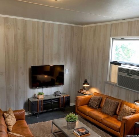 6577 Cedar Lane, San Antonio, TX 78257