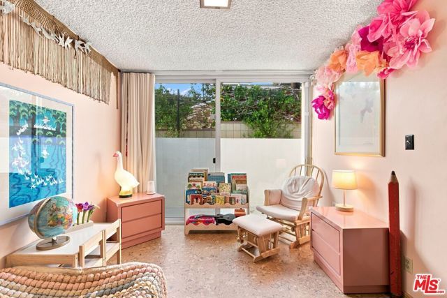 936 Fortune Way, Los Angeles, CA 90042