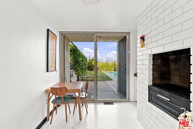 936 Fortune Way, Los Angeles, CA 90042