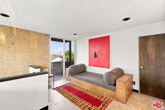 936 Fortune Way, Los Angeles, CA 90042