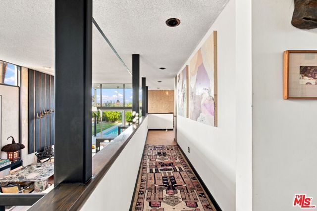 936 Fortune Way, Los Angeles, CA 90042