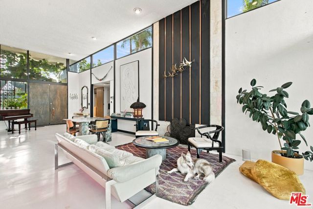 936 Fortune Way, Los Angeles, CA 90042