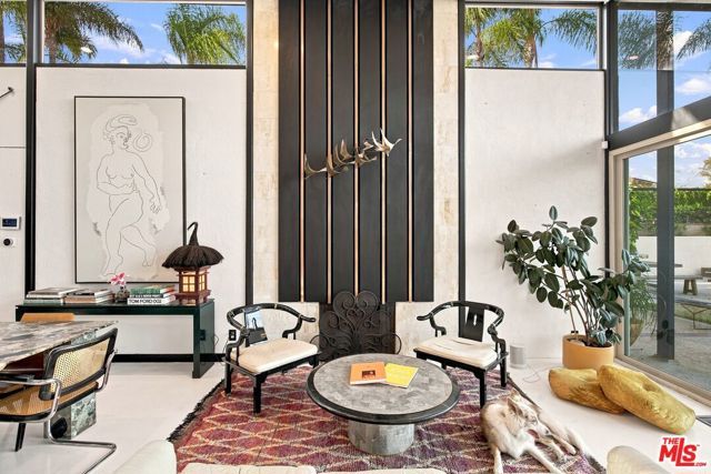 936 Fortune Way, Los Angeles, CA 90042