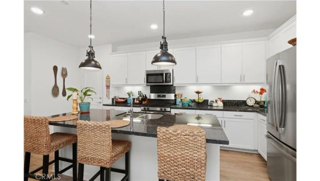 35850 Landon, Murrieta, CA 92562