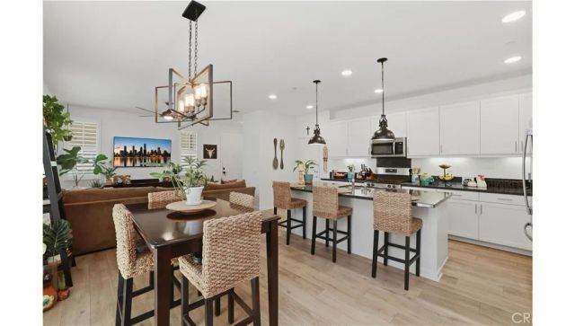 35850 Landon, Murrieta, CA 92562