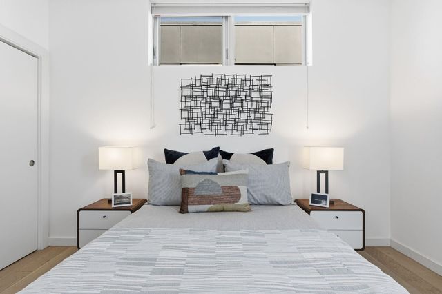 857 W Grand Ave, Oakland, CA 94607