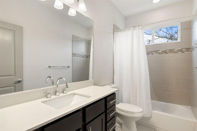 2805 Sol Wilson Ave B, Austin, TX 78702