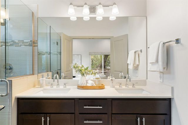 2805 Sol Wilson Ave B, Austin, TX 78702