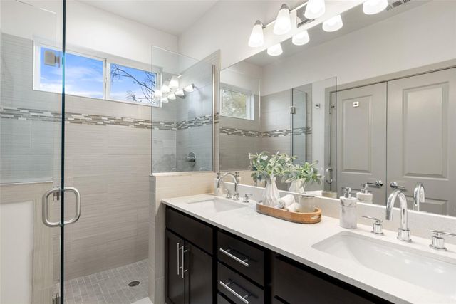 2805 Sol Wilson Ave B, Austin, TX 78702