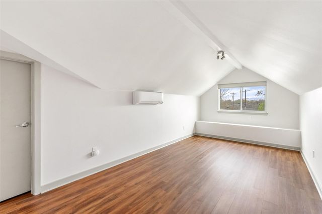 2805 Sol Wilson Ave B, Austin, TX 78702