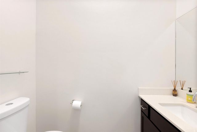 2805 Sol Wilson Ave B, Austin, TX 78702