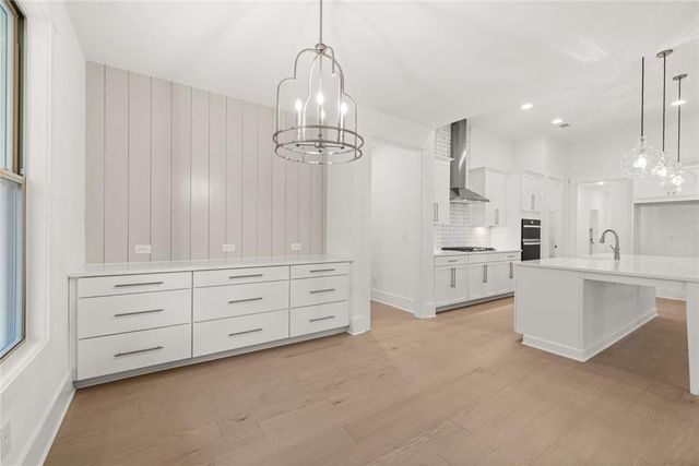 756 Brooke View Drive, Canton, GA 30115