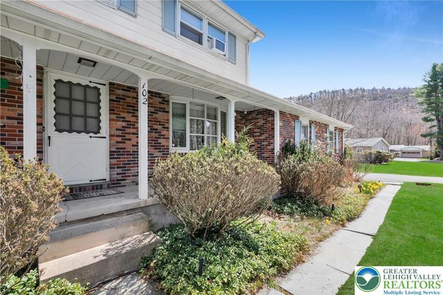 102 Valley Stream Road, Stroud Twp, PA 18360