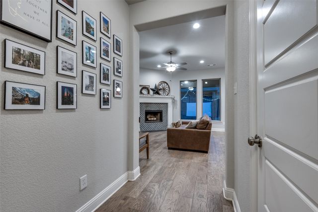 4033 Orchard Park Lane, Midlothian, TX 76065