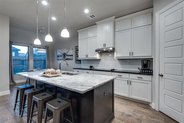 4033 Orchard Park Lane, Midlothian, TX 76065