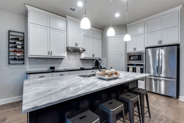 4033 Orchard Park Lane, Midlothian, TX 76065