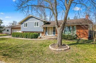 2134 Ascot Road, Ann Arbor, MI 48103