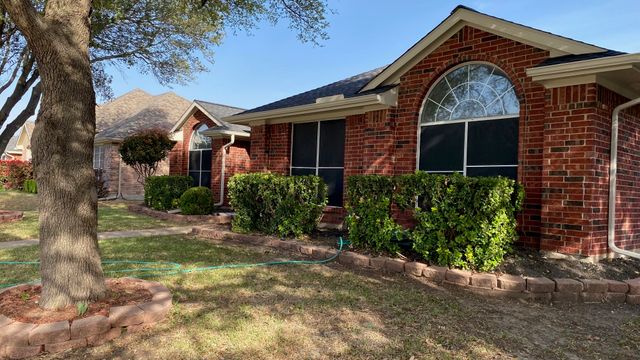 2520 Dandelion Lane, Rowlett, TX 75089
