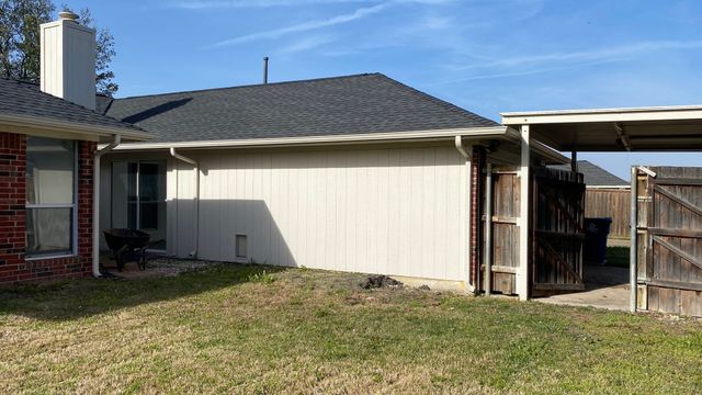 2520 Dandelion Lane, Rowlett, TX 75089