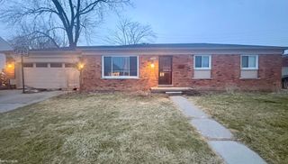 21508 Lanse Street, St Clair Shores, MI 48081