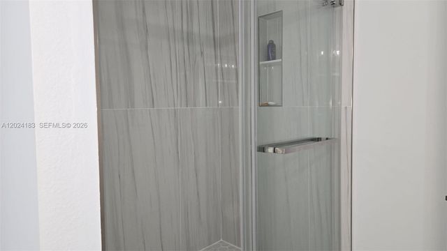 230 SW 117th Terrace 11202, Pembroke Pines, FL 33025