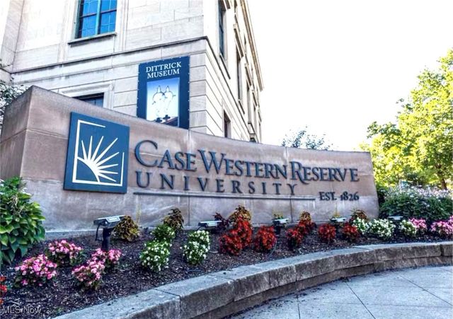 12381 Cedar Road 3A, Cleveland Heights, OH 44106