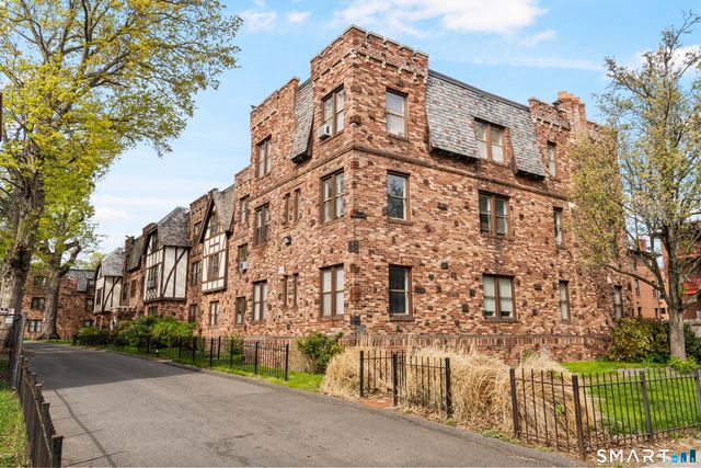 16-20 Townley Street D2, Hartford, CT 06105