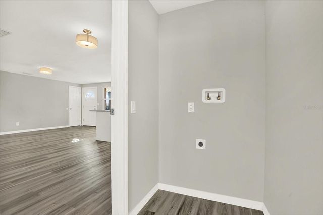 8391 76TH AVENUE, Seminole, FL 33777